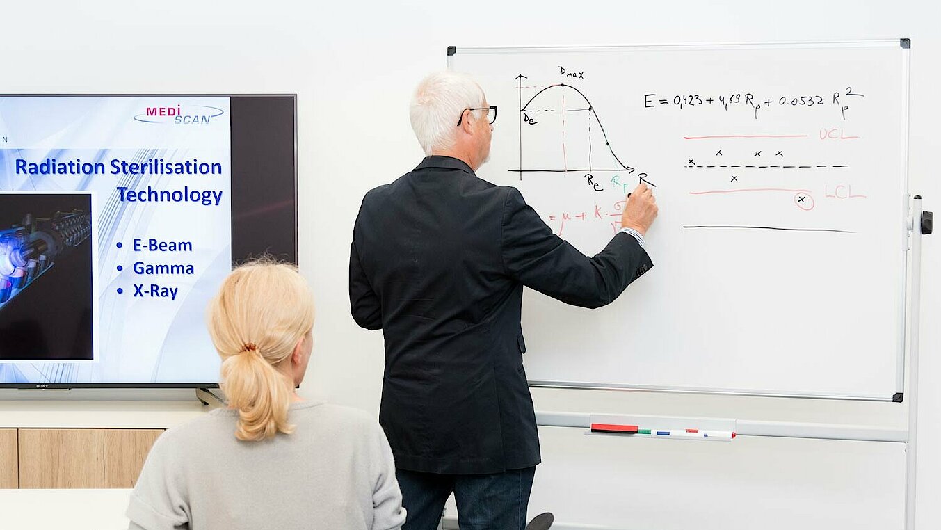 Mediscan offers training for users and quality auditors in the field of product irradiation Mediscan offers training for users and quality auditors in the field of product irradiation